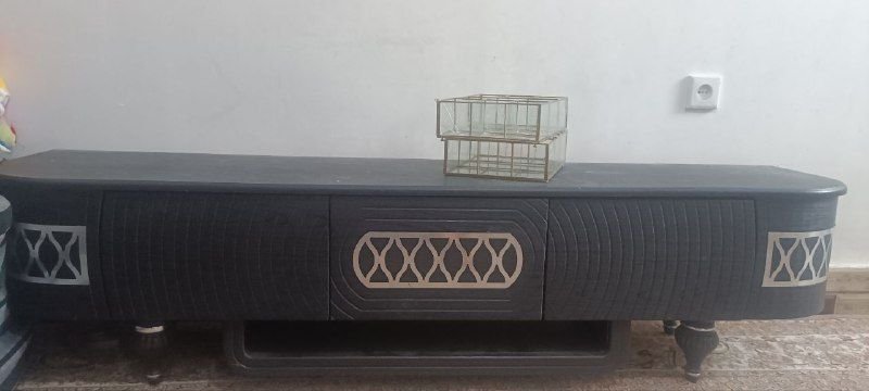 Suitable for home and living room