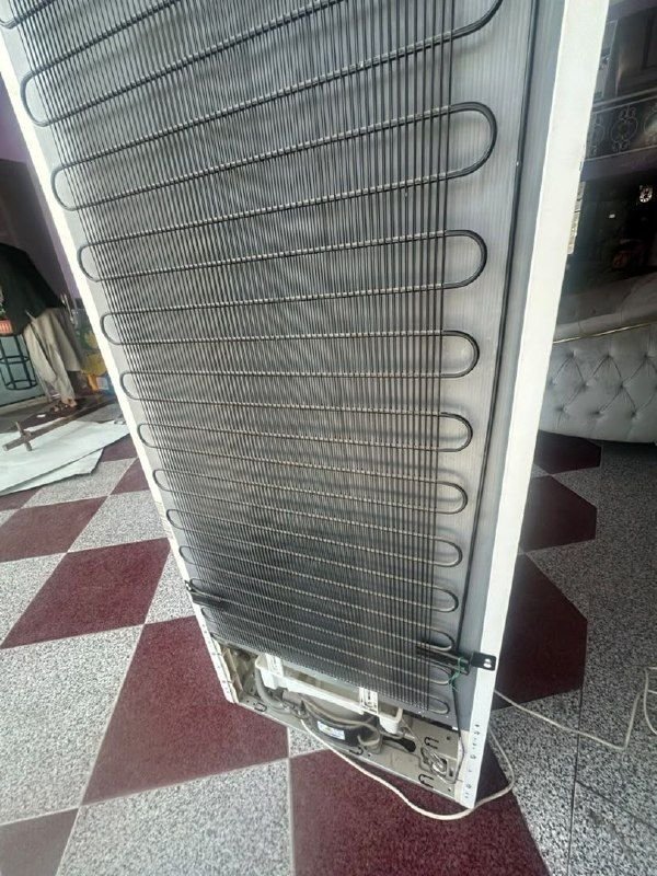 Showcase refrigerator used in the cafe