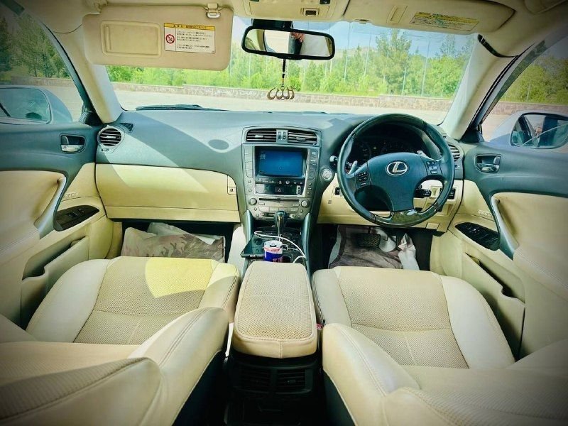 Lexus 50