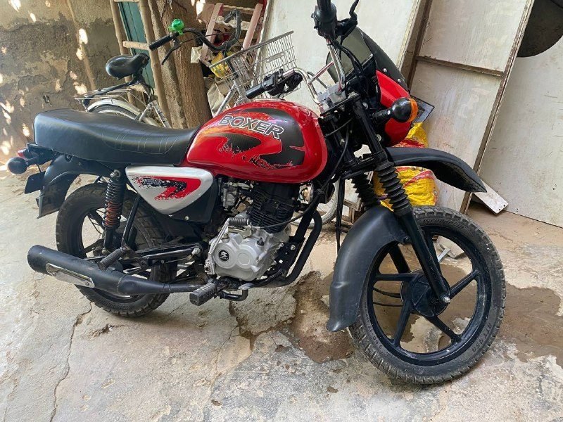 hello this motor froshi ast bjaj boksr 150km msrf 0799414064