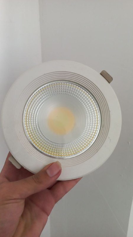 Bright LED lamp with warranty for a house with 4 carpets and four carpets, OK core, 2 pieces, available only at Masters, price per piece 300