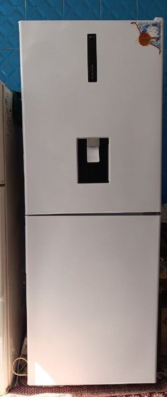 Selling a refrigerator that is as good as new