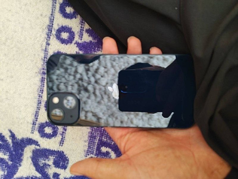 Hello everyone, good time for sale. IPhone 13, simple, sim lock, new 92 battery