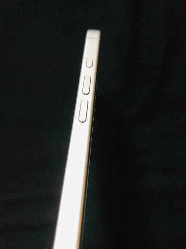 Simple iPhone 16 for sale