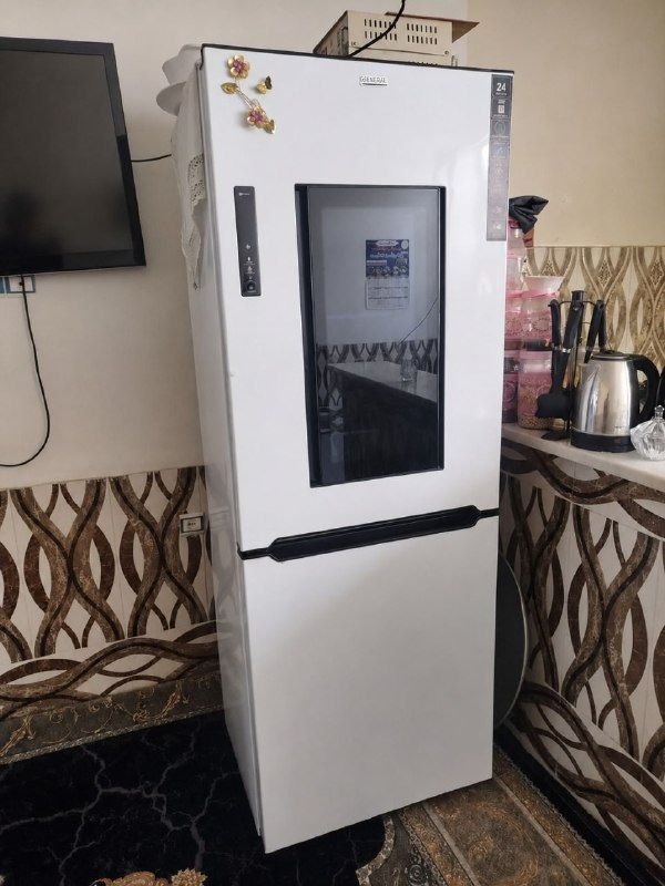 General 24 feet refrigerator for sale