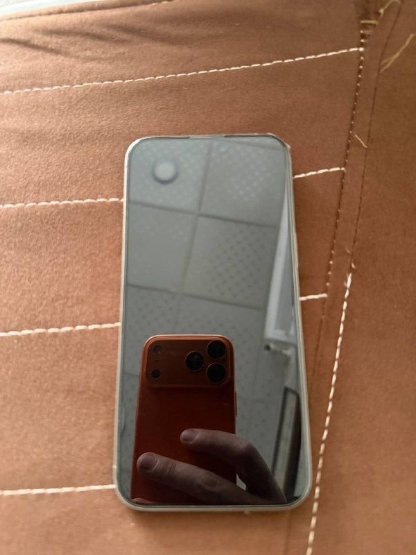 iPhone 15 Pro Max 256, battery memory 95 times, charge 300 times, with original carton, natural color guarantee, no scratches, only the Apple ID password, don't forget the phone, it's your own Apple ID, you can remove it