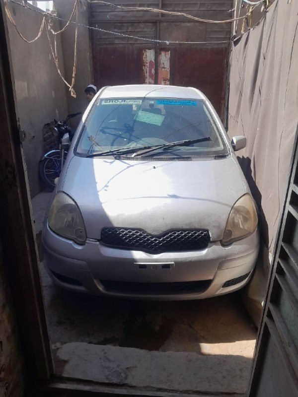 Car for sale oits mdl 2004 cht.kat price 70000 bakmi joramd 0799653002