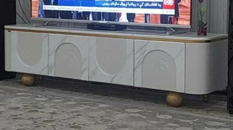 Hello, a very stylish and clean TV table is for sale due to immigration