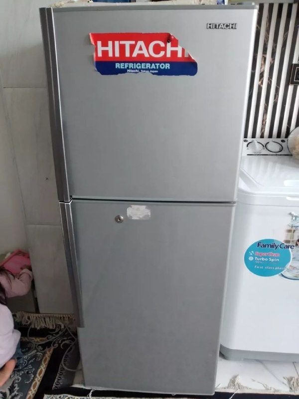 Greetings, dear friends, all items such as 4 12-meter carpets, refrigerator, freezer and LCD TV are for sale due to immediate immigration. Call 0798176982 to buy.
