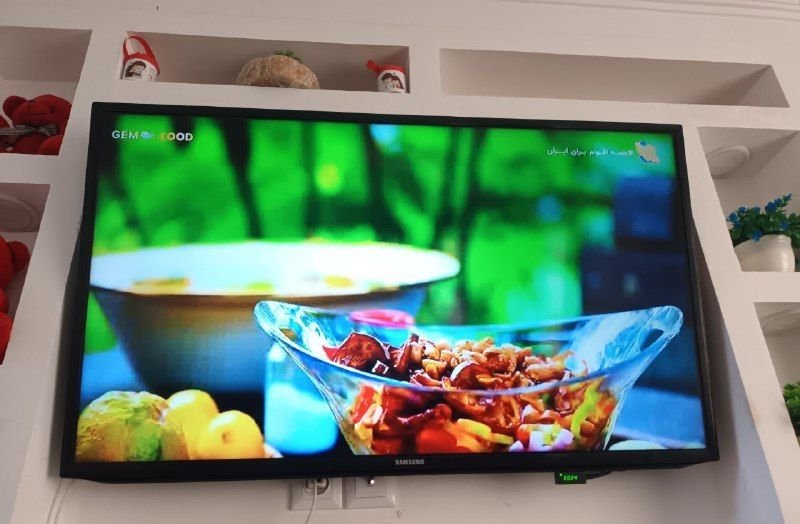 Immediate sale of Samsung TV
