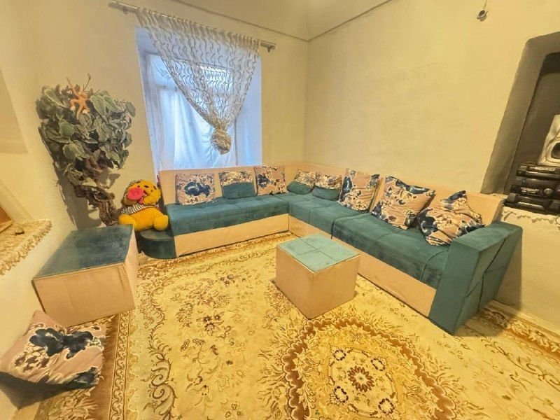 Seven-seater sofa, price 10,000