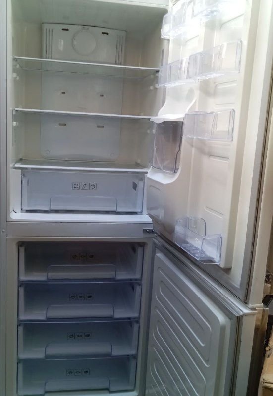 Selling a refrigerator in Hadno, brand Nixan warranty, price 23000, with a small amount, real buyer should call 0728695524