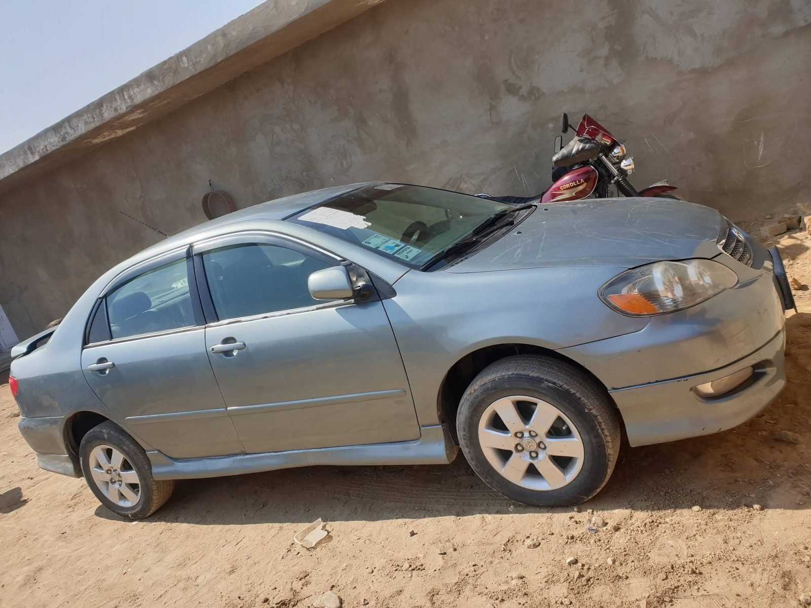 Corolla 2004