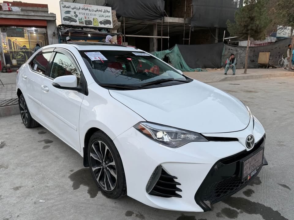 Toyota Corolla SE 2016