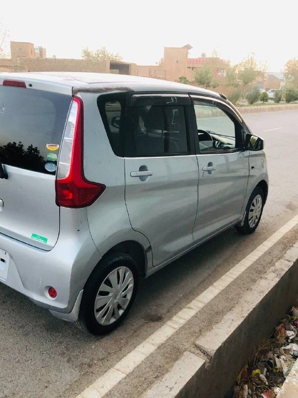 Nissan 2013