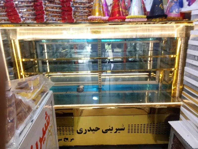 Urgent sale of display refrigerator