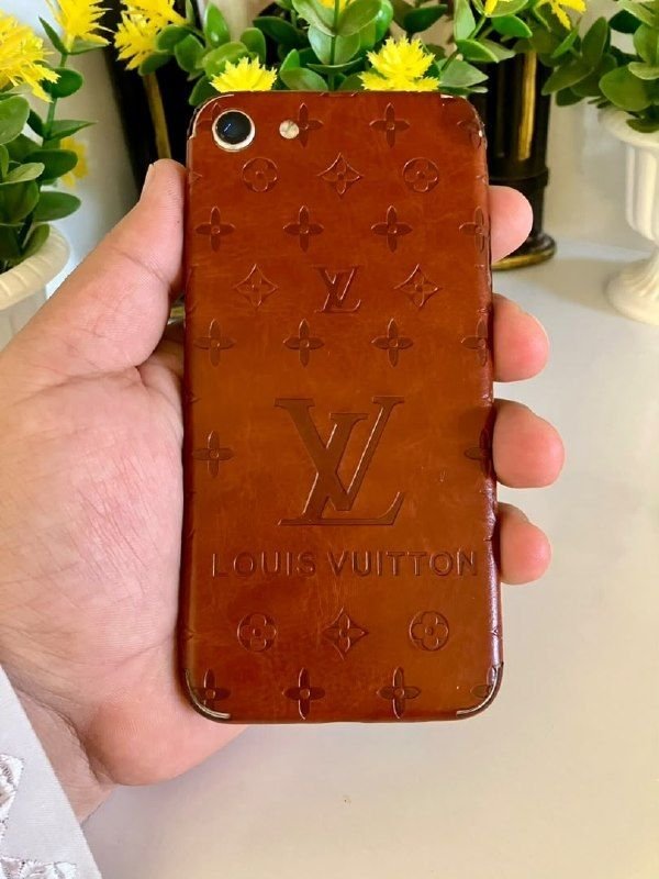 iPhone 8