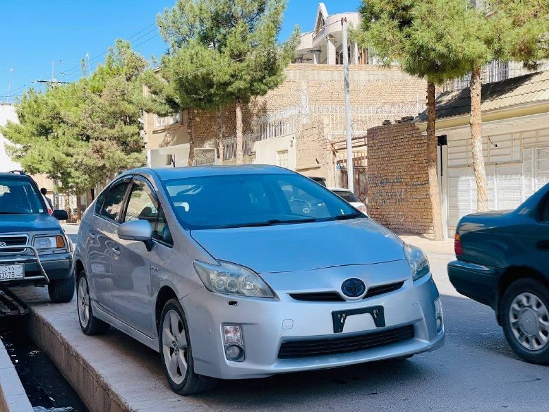 Urgent sale of Prius