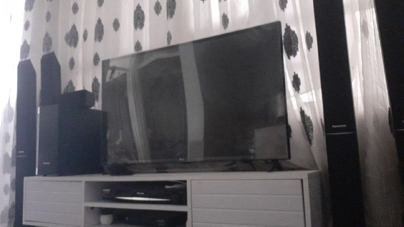 42 inch LG smart LED TV with sound system 15000 Afghanis without system 12 thousand Afghanis
