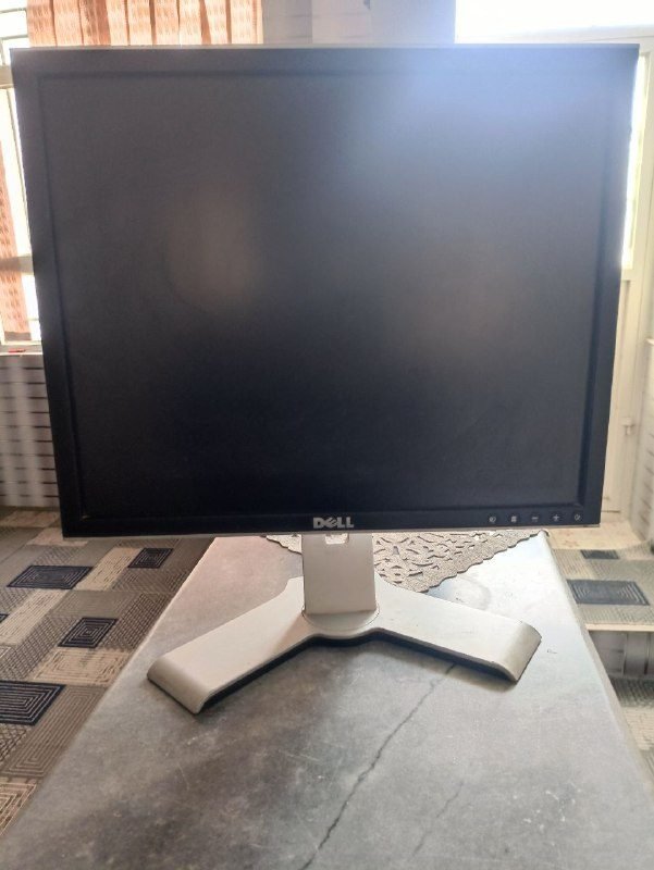 A monitor, new for its time and with good picture quality, 2000 Afghanis. 0785265050