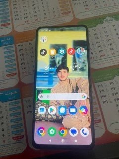one unit phone poko aajl sale toafiqi 0795170676 contact