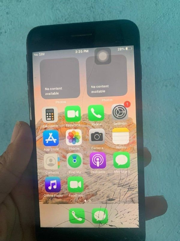 Hello, I am selling an iPhone seven plus