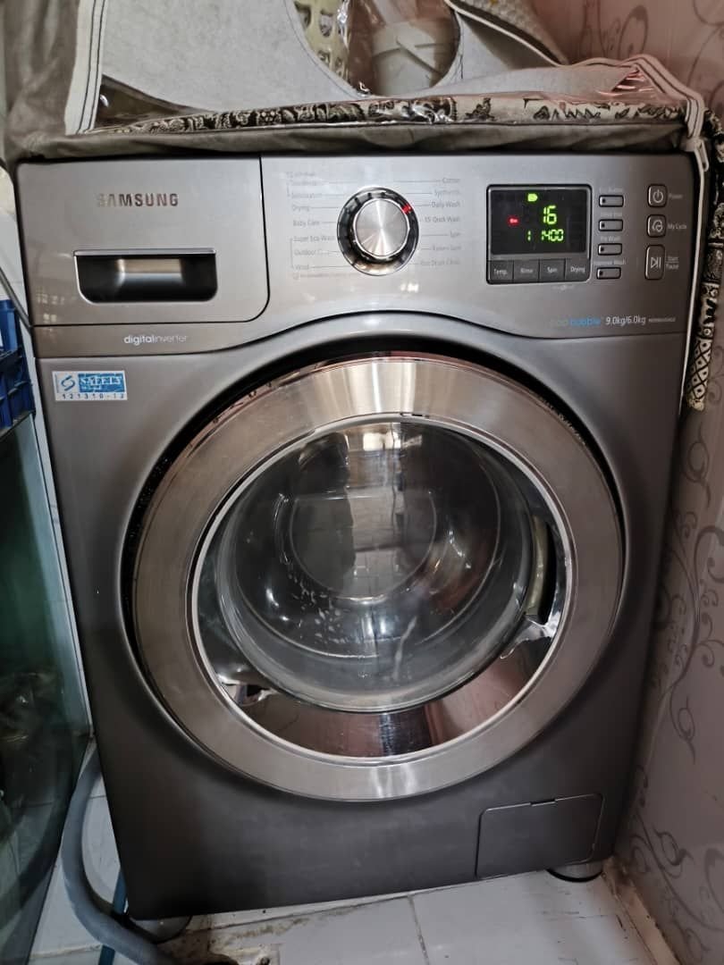 9 kg automatic washing machine, very clean and stable