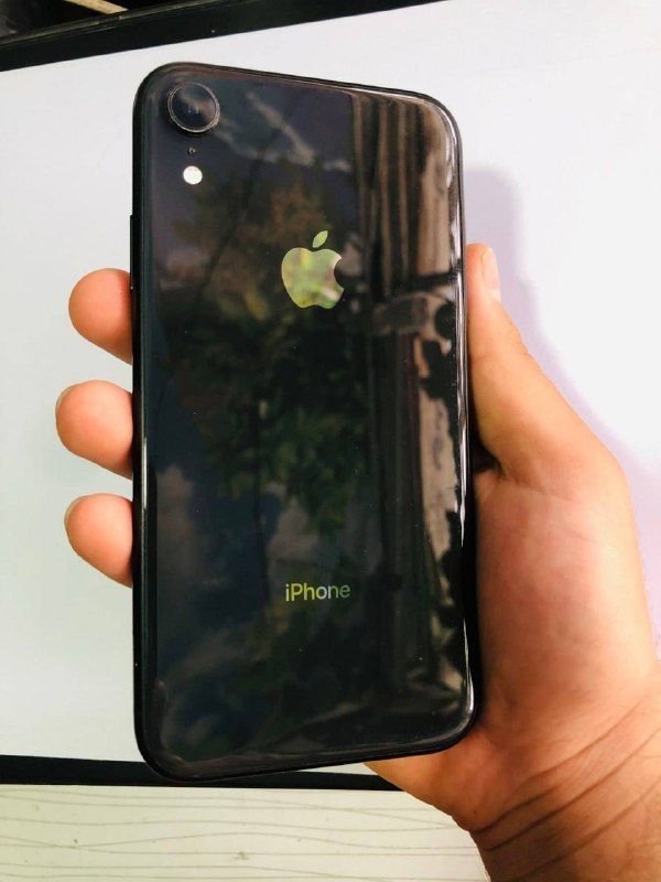 Hello, I am selling the iPhone XR phone, sim lock, the ring goes from one side of the phone, but it does not ring