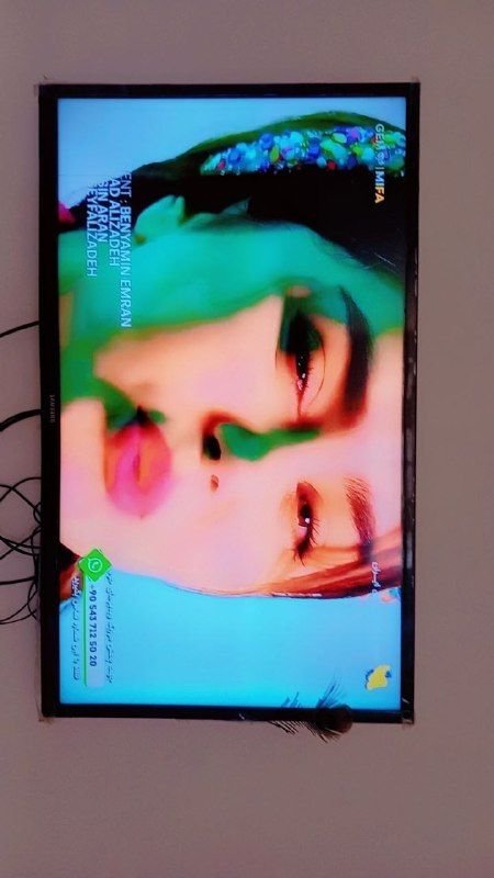 43 inch Samsung TV, anyone who wants to call 0799631802, the price is 6000.