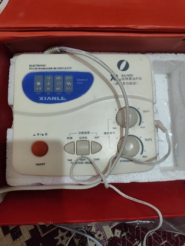 Selling a full body massager from Axanel company, new, used once, suitable for home use and physiotherapy places, price 3000 thousand, contact Yapivi 0702514408