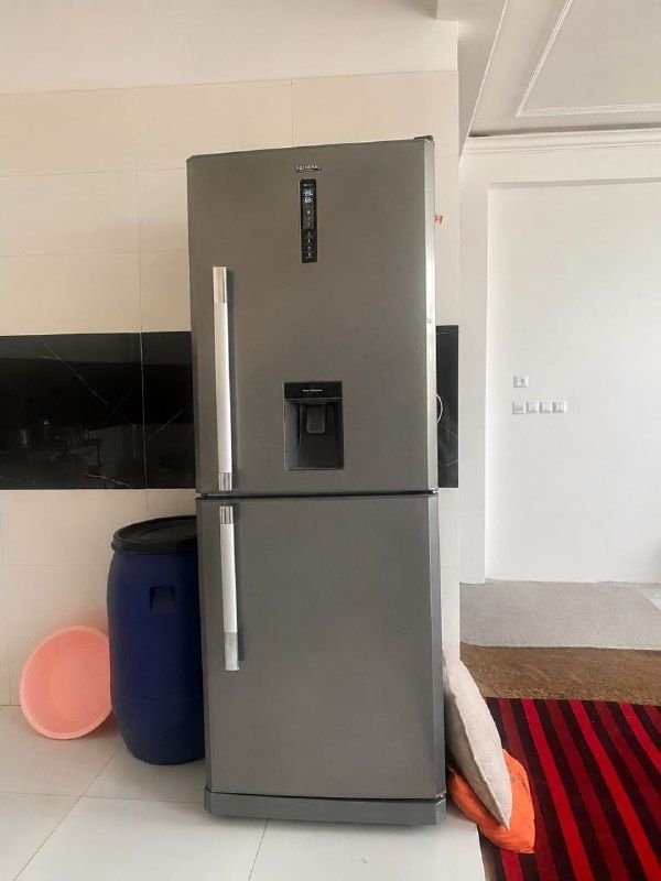 General gas company refrigerator for sale