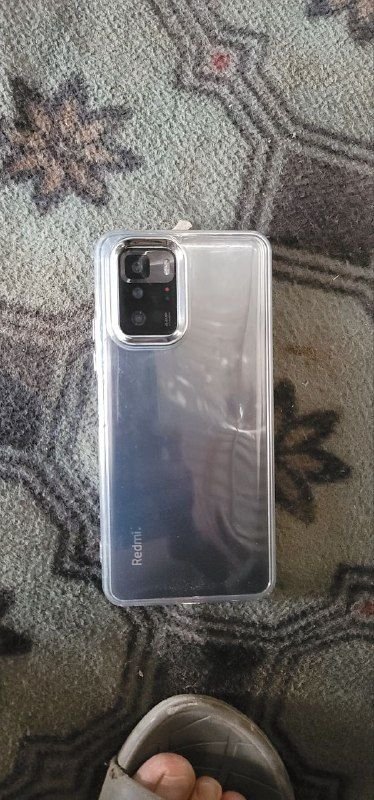 hello one danh mobile phone foko .. storage 256.. RAM 12.. charj warranty bkhatr dst tngi selling.. price.. 5000.fg.. number contact 0708380220