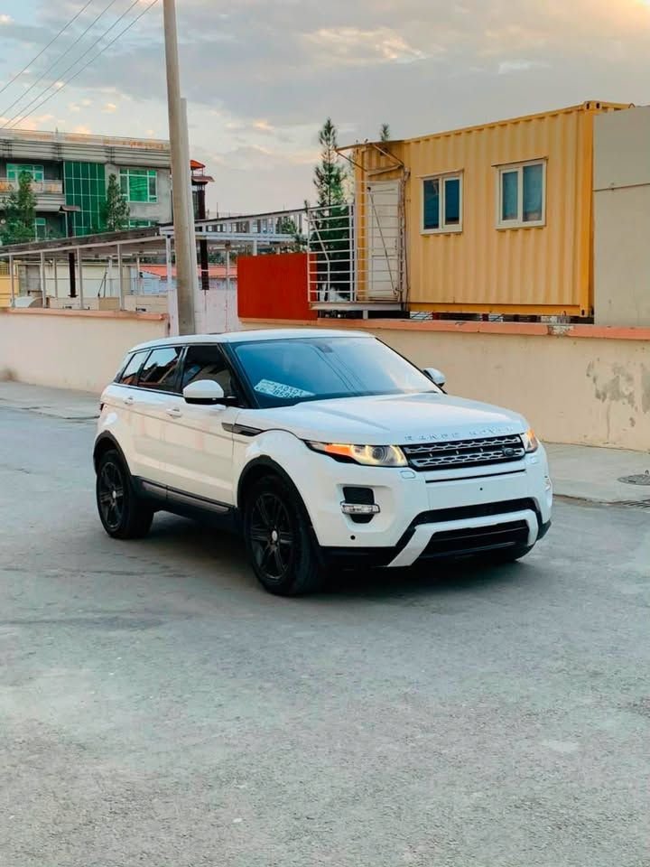 Land Rover 2015