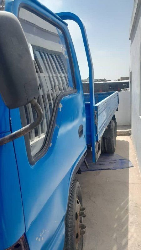 JAC city cargo, large and spacious back, gear gearbox, color and very clean body, chassis, completely healthy and without dents, engine and gearbox, on the condition of diag and expert, tires are completely new, active sticker and without legal problems