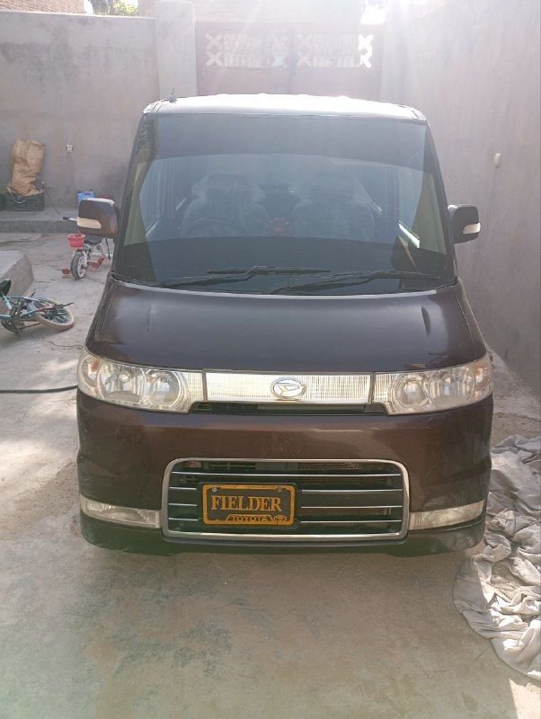 Tanto car for sale, complete with full engine, healthy gearbox, 10 to petrol, 200 km, price is 78,000