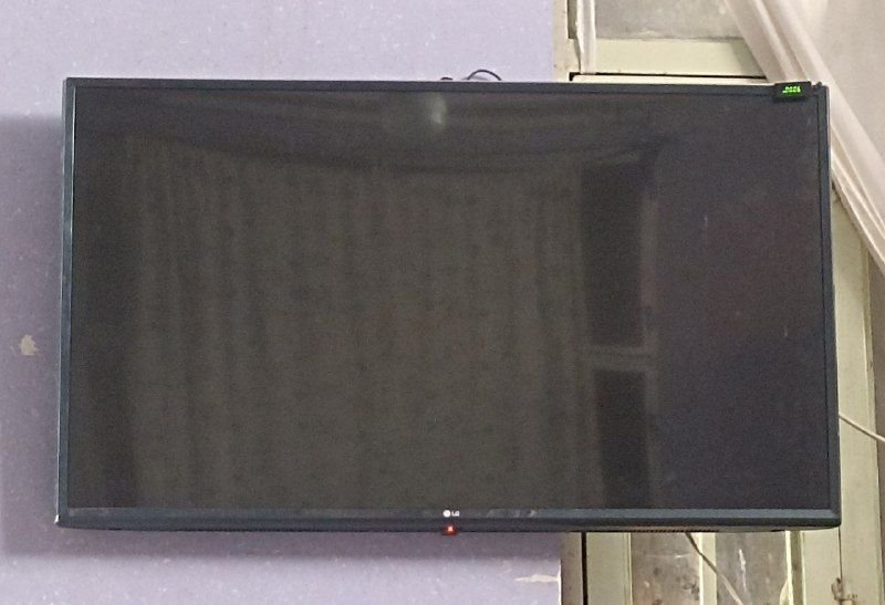 Hello, good time. LG 42 inch TV is in good condition. It has been used for a month. I am selling it because I am traveling. I need money with satellite dish.