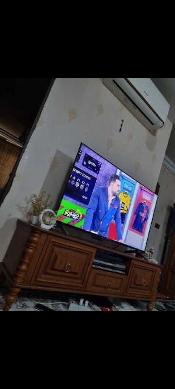 Sony 55 inch TV with full options and box