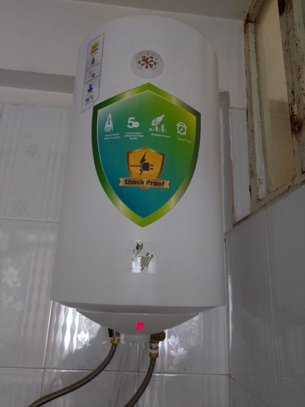 Novo Novo electric water heater, 50 liters, price 5000 Afghanis, contact number 0794053166