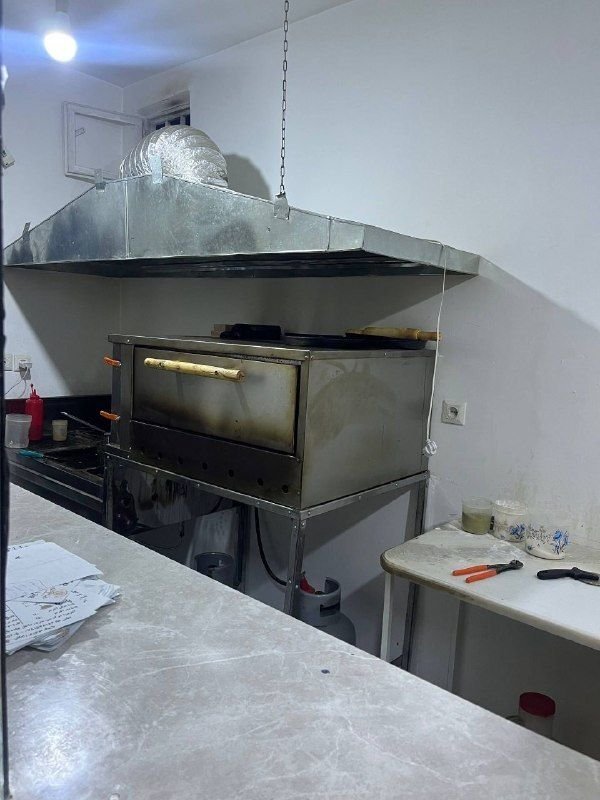 pizza oven