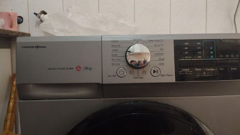 Pakshuma washing machine 8 kg, fully automatic, Nuno, used for three to four months, I brought it from Iran, zero, it will be sold at a reasonable price, 18000, a discount will be given to real customers at the end of the transaction, contact number 0790241818