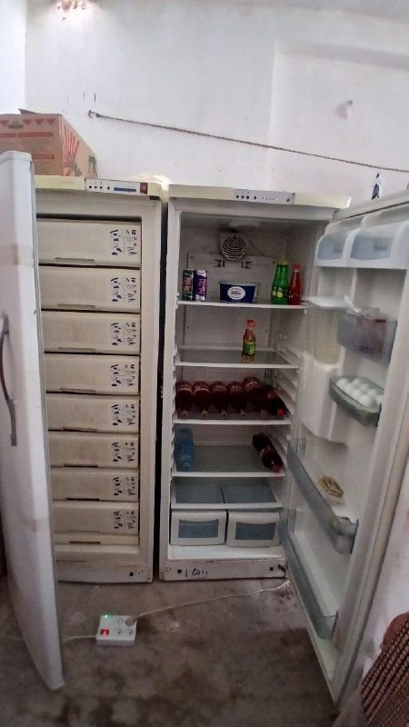 Urgent sale of Iranian twin refrigerators. Refrigerators can be used individually, not connected to each other