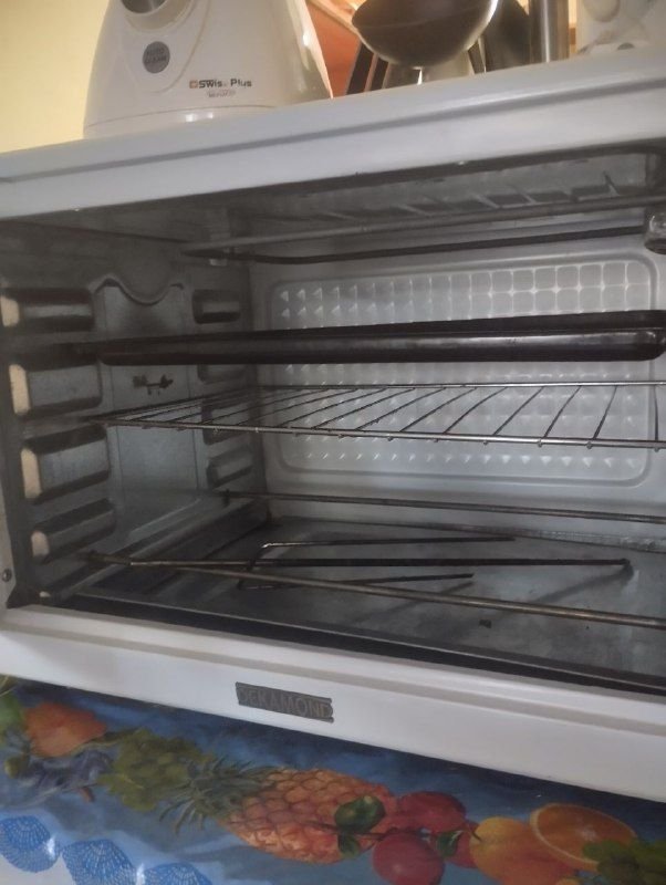 Hello, the oven is brand new, very little used. The price is 3200 Afghani.